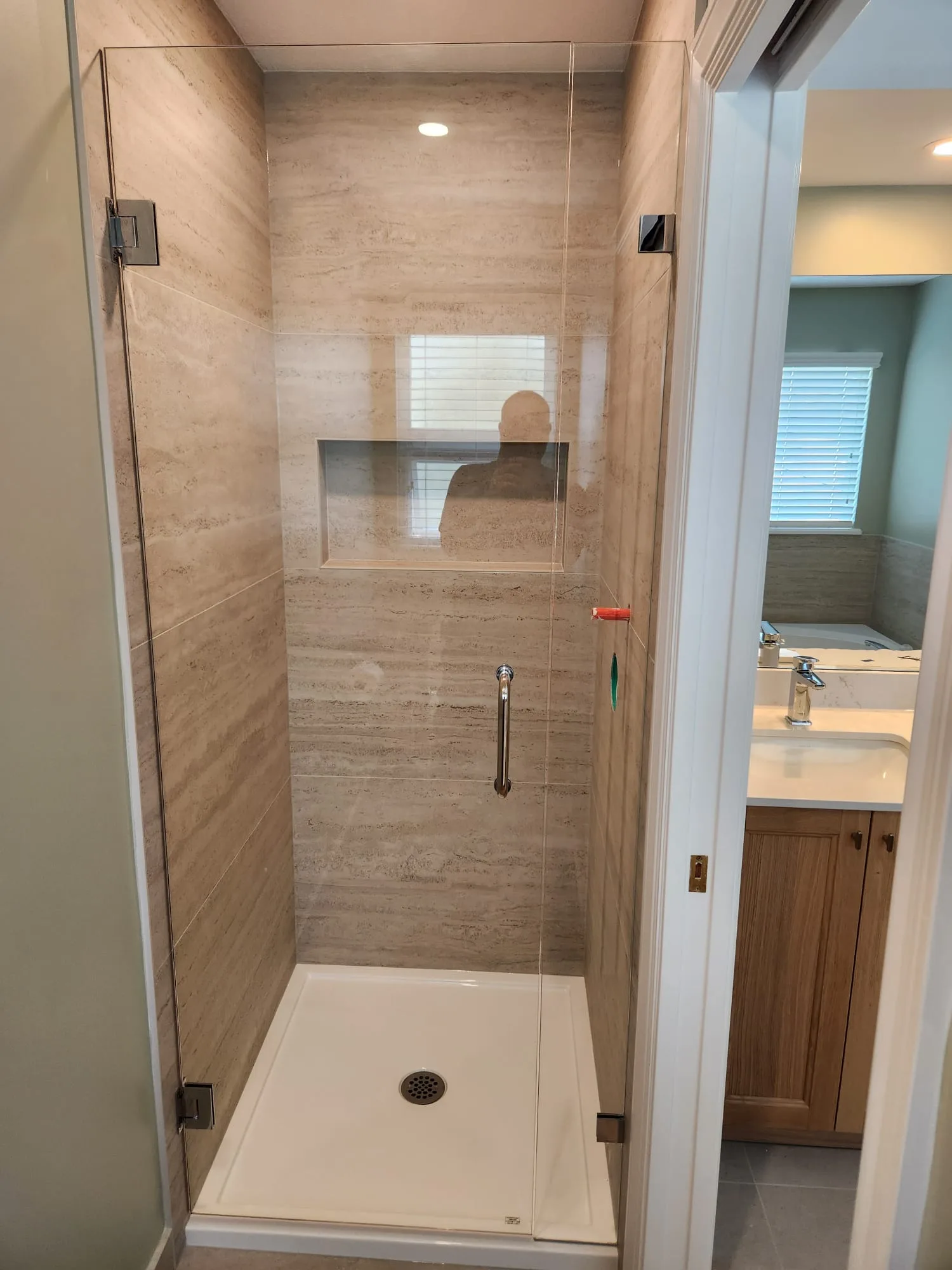 Frameless Shower Enclosure in Niche Opening, Port Coquitlam
